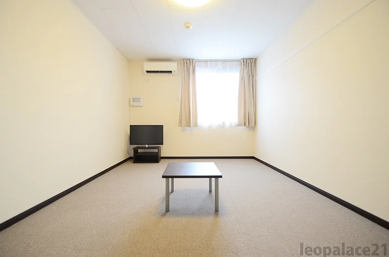 設備・使用は号室により異なる為、現況を優先致します。