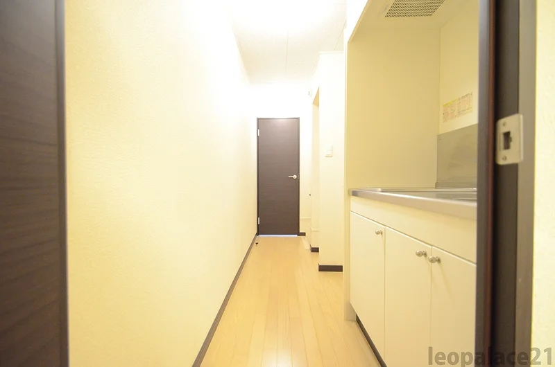 設備・使用は号室により異なる為、現況を優先致します。