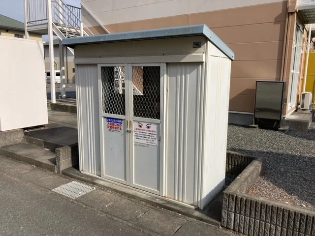 ゴミ置き場