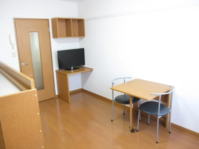 TVサイズ・デザインが異なる場合あります。