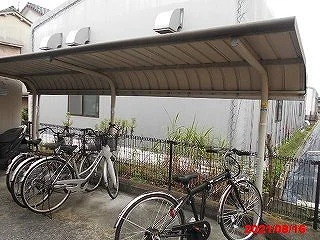 屋根付き駐輪場