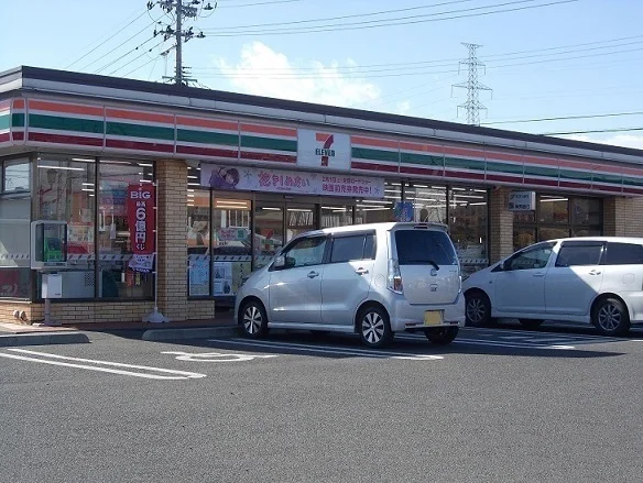 セブンイレブン西中央５丁目店まで100m