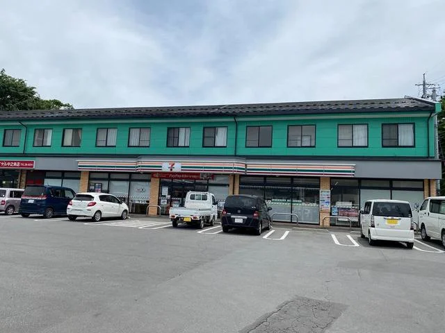 セブンイレブン上田千曲高校前店まで260m