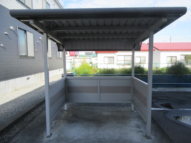 屋根付き駐輪場