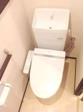 温水洗浄便座です！