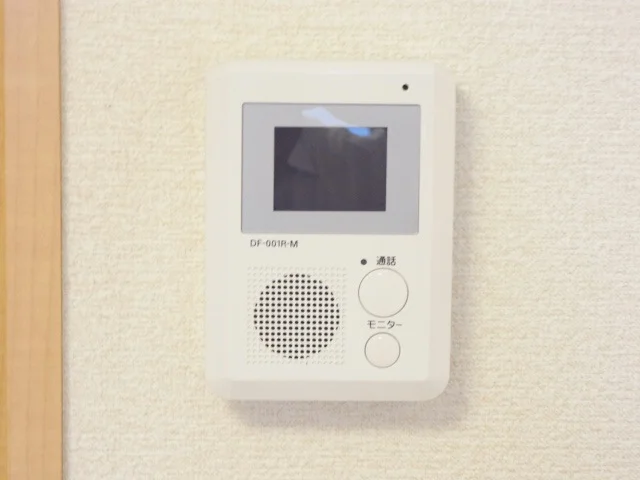 モニター付インターホンもあって安心♪