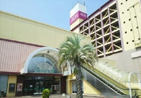 サンモールまで1700m