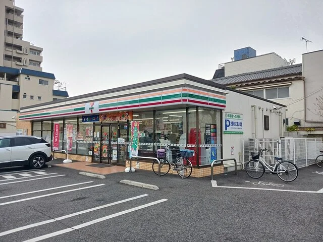 セブンイレブン足立花畑西店まで337m