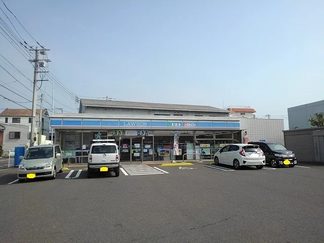 ローソン丸亀津森町店まで550m