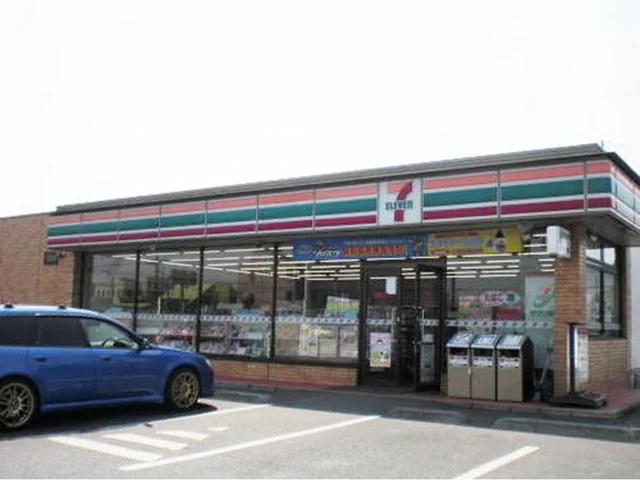 セブンイレブン連島中央1丁目店まで300m