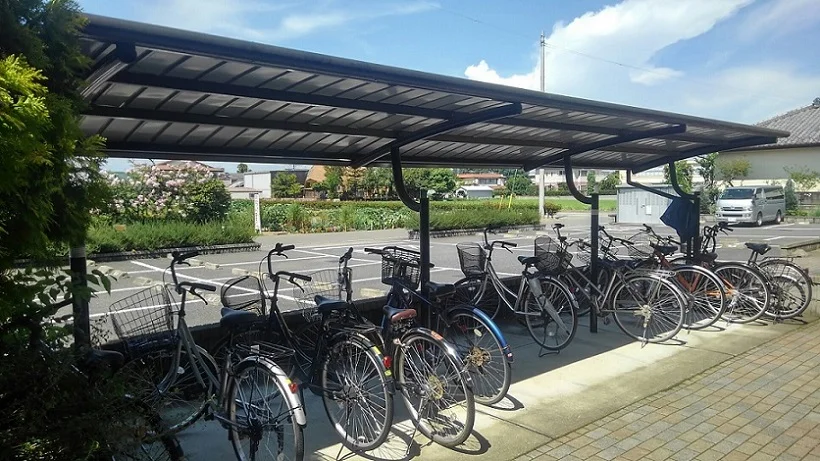 屋根付き駐輪場