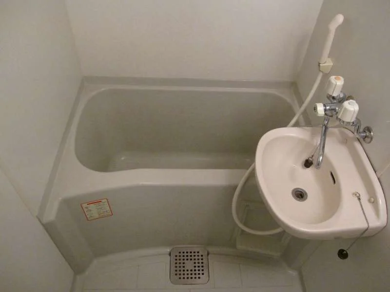 バス、トイレ別。