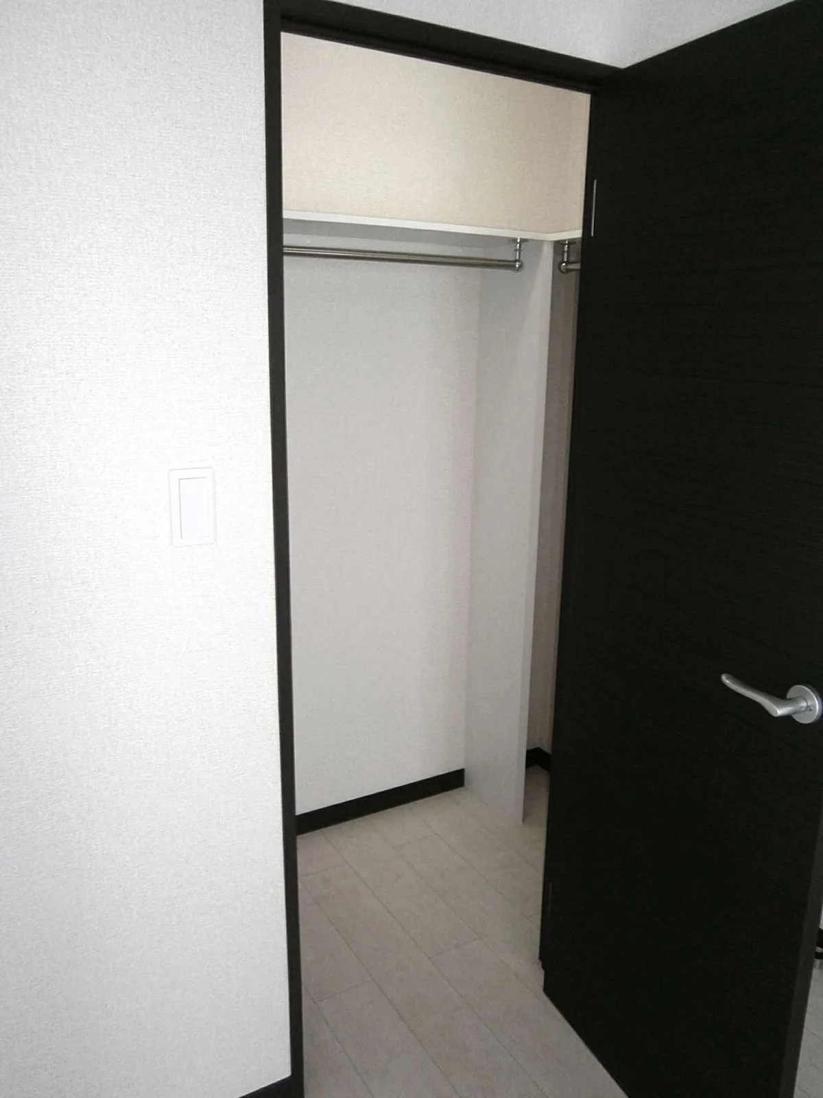 お部屋の形状に関しましては現況優先とします。