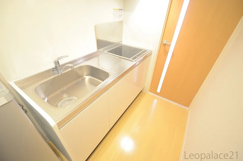 実際のお部屋と異なる場合がございます。