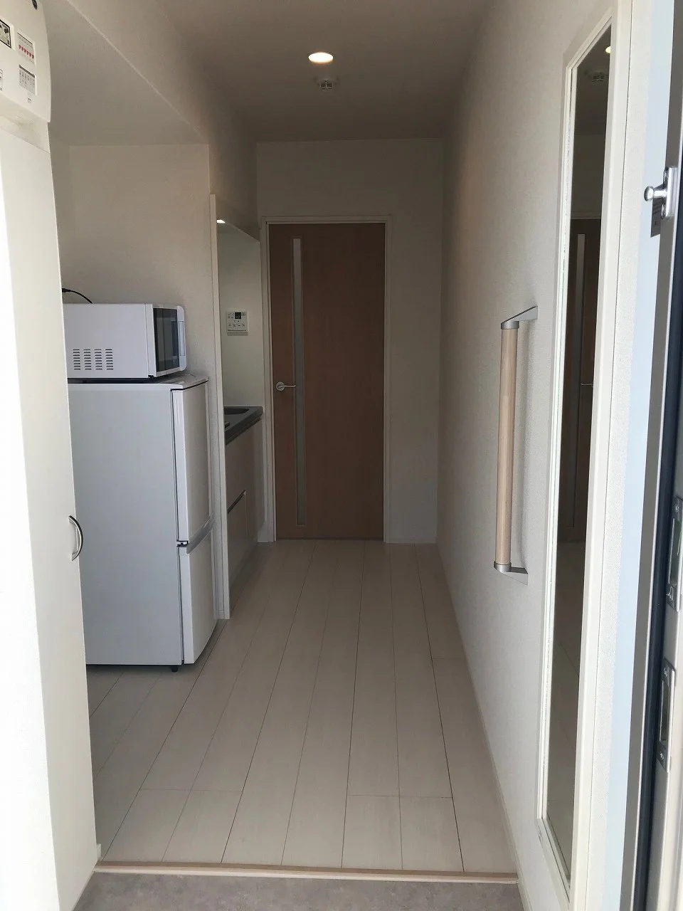 実際のお部屋と異なる場合がございます。