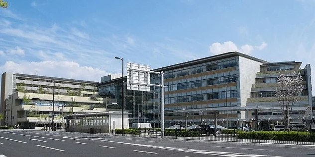 右京区役所まで650m