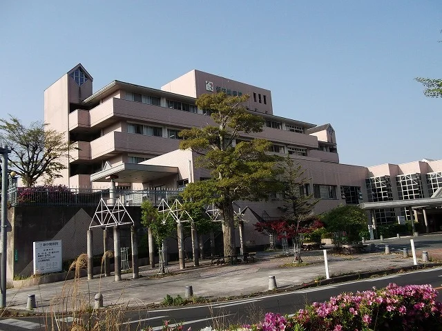 新中間病院まで2400m