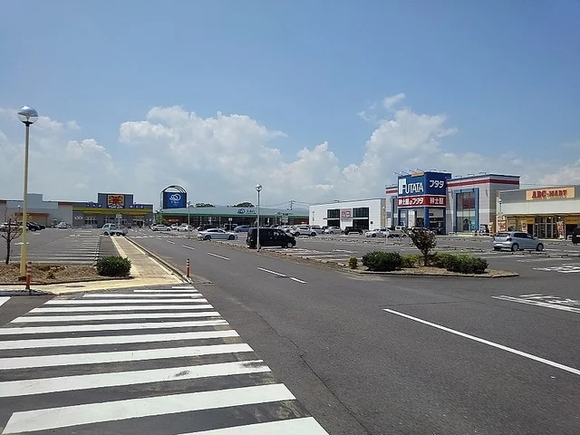 フレスポ中津北まで2000m