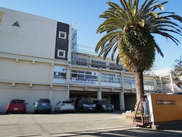 袖師中学校まで300m