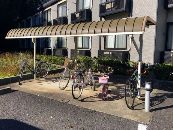 屋根付き駐輪場