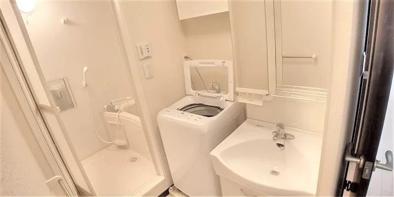 設備・仕様は号室により異なる為、現況を優先致します。