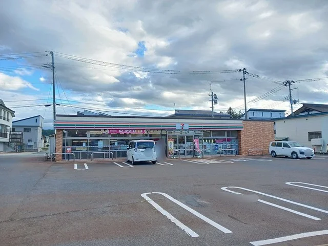 セブンイレブンまで69m