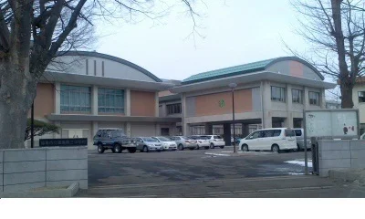 福島市立第三中学校まで2000m