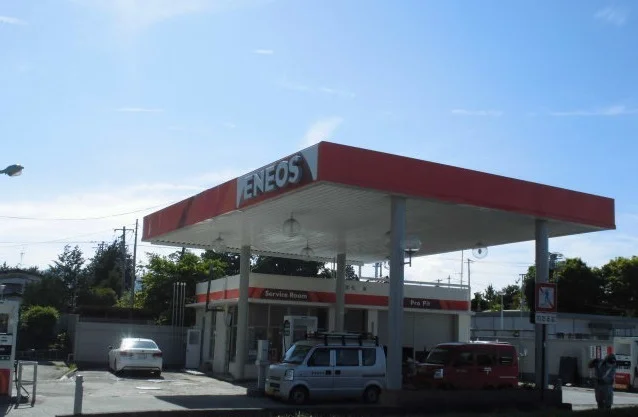 ＥＮＥＯＳまで2100m