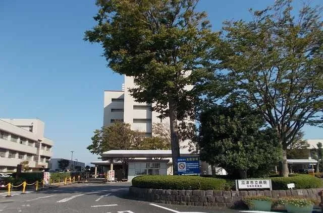 沼津市立病院まで1500m