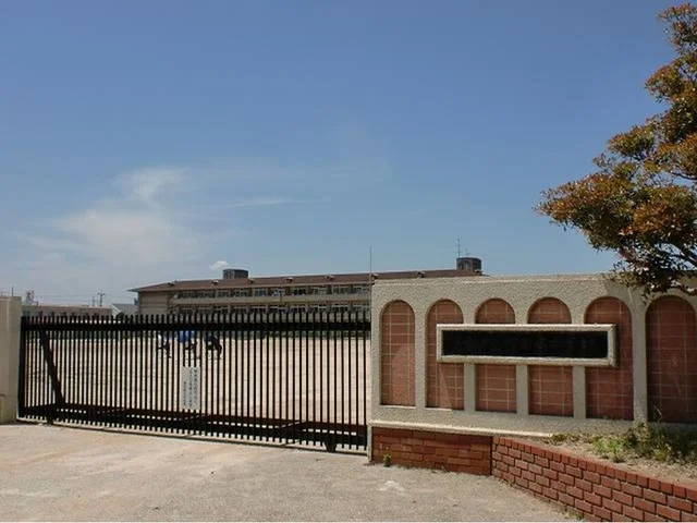 福田南中学校まで1300m