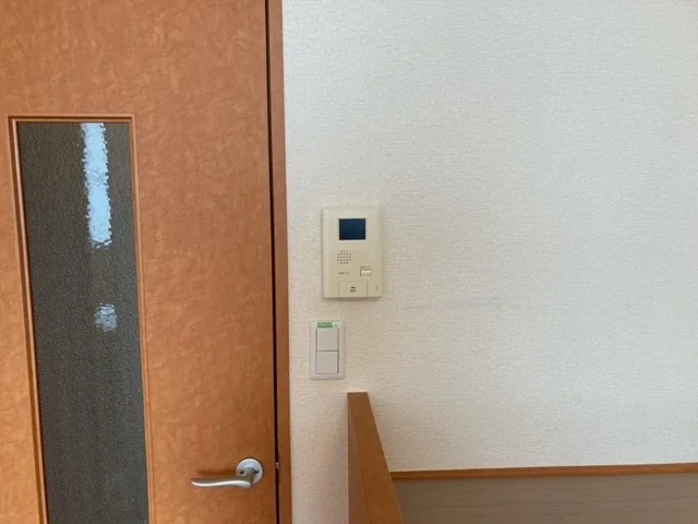 モニター付きインターホン