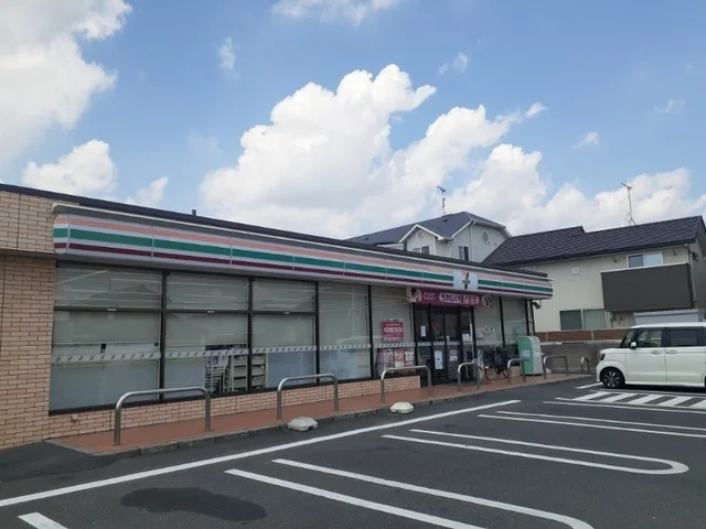 セブンイレブンさんまで210m