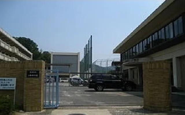 三和中学校まで2500m