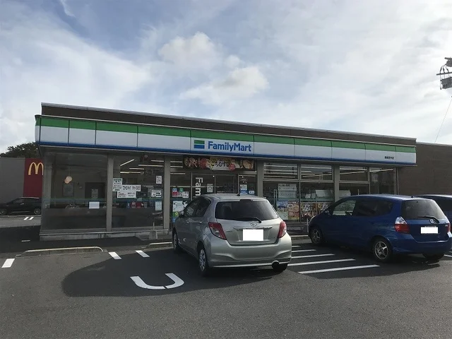 ファミリーマート鹿嶋宮中店まで190m