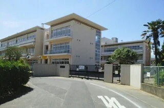 鹿嶋市立三笠小学校まで1000m