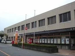 深谷郵便局まで1000m