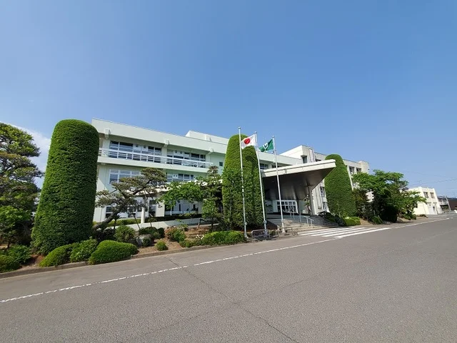 角田市役所まで1000m