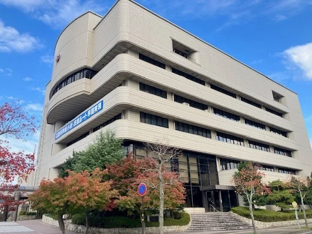 小浜市役所まで2200m