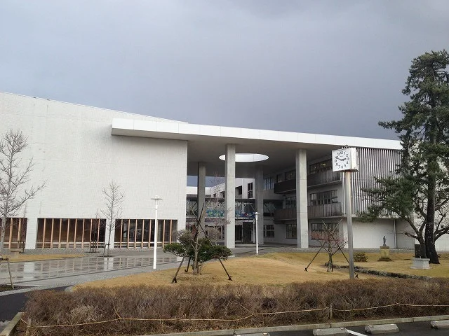 河北台中学校まで1800m