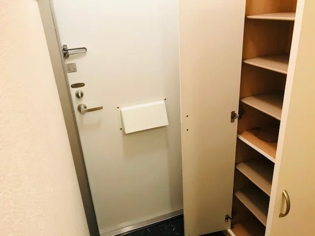シューズボックス