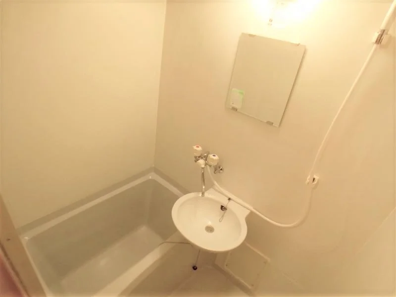 設備・仕様は号室により異なる為、現況を優先致します。