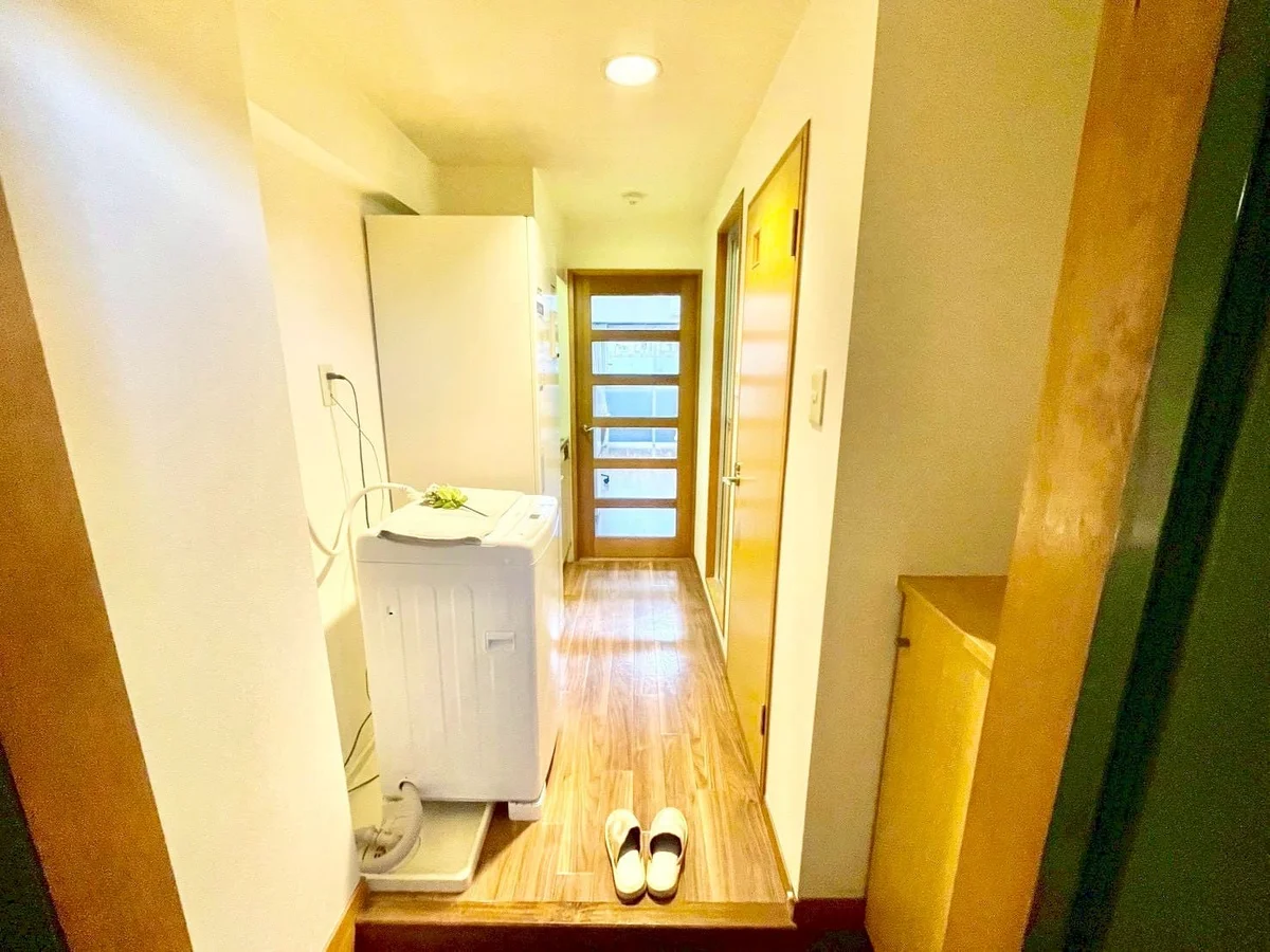 ※撮影用の観察植物・食器調理器具・雑貨類等はございません。※写真は現況優先