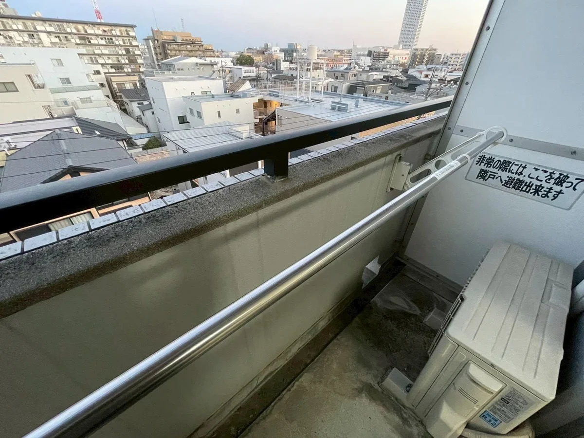 ※撮影用の観察植物・食器調理器具・雑貨類等はございません。※写真は現況優先