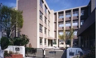 円座小学校さんまで1700m