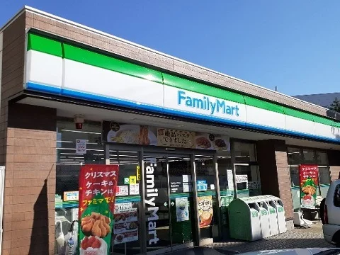 ファミリーマート富山大町店まで650m
