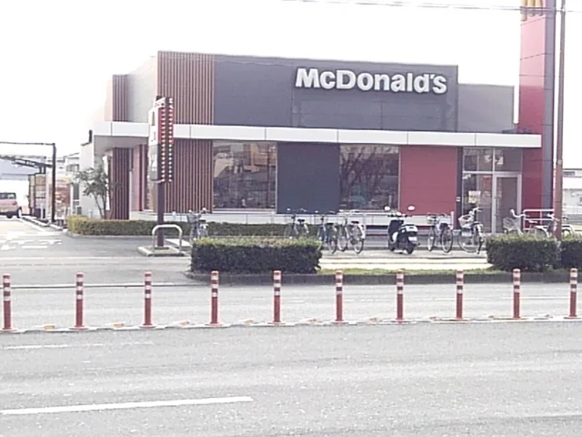 マクドナルド筑後店まで1840m
