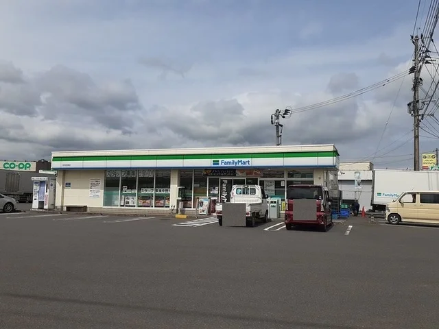 ファミリーマート志布志安楽店まで1800m