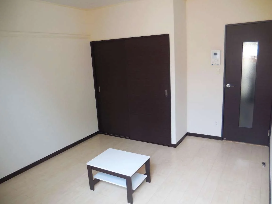 収納が大きいので居間を広々と使うことが出来ます。