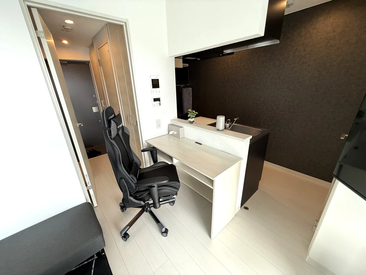 ゲーミングチェアでゆったりくつろげます