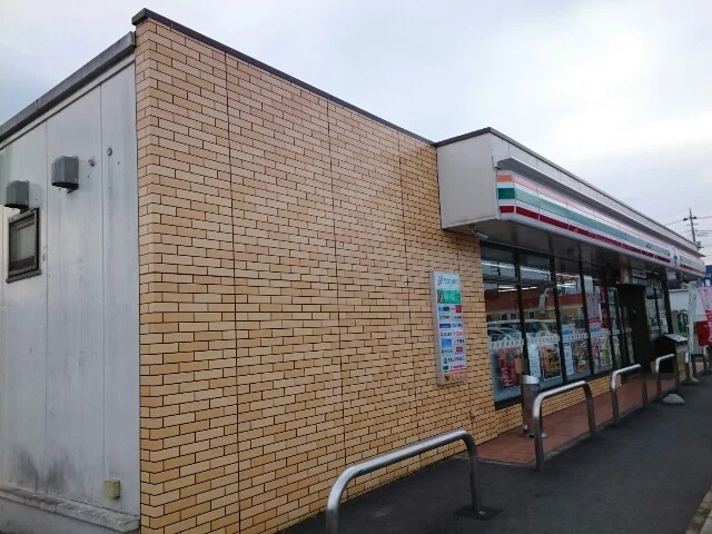 セブンイレブン富岡バイパス店まで650m